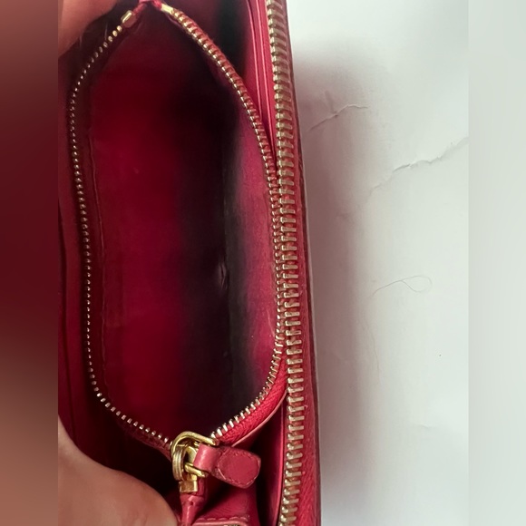 Prada wallet - Picture 2 of 8